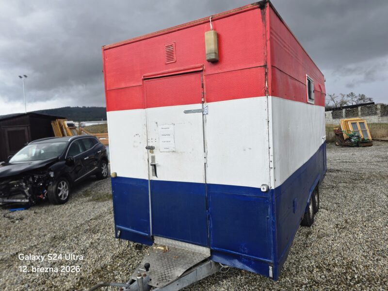 Food truck k renovaci doklady NL pojizdny stanek vending